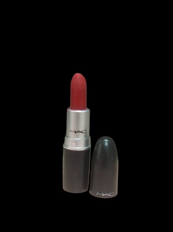 MAC Matte Lipstick Russian Red. - Image 5